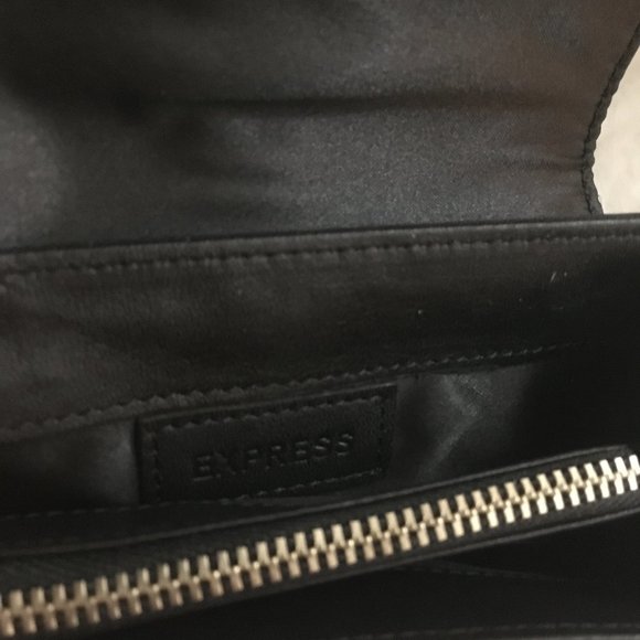 EXPRESS black elegant satin wallet - Picture 5 of 6